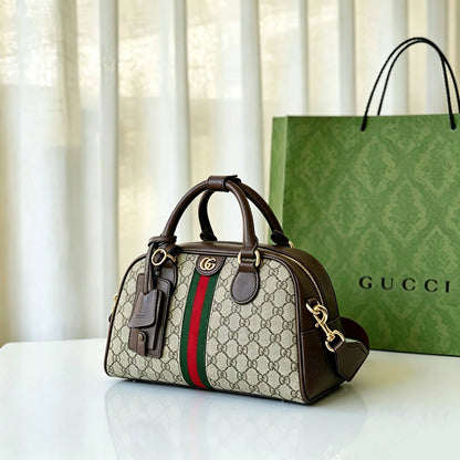 GUCCI 
GOOD QUALITY 
MEDUIM SIZE  
120 dhs✅

Zain295
♥️♥️♥️