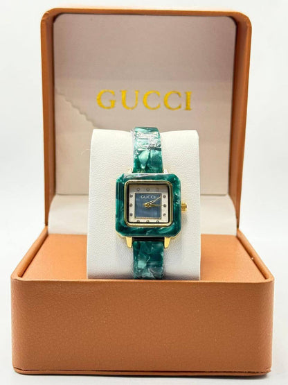 Gucci Ladies
*Offer price 
55 dhs🪙💕

Zain08
♥️♥️♥️