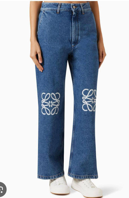 *New collections master                                             
good pualiit 👖👖💝❤️‍🩹💝💝
*AVAILABLE
150 dhs🌺
size：S M L xl

Zain231
♥️♥️♥️