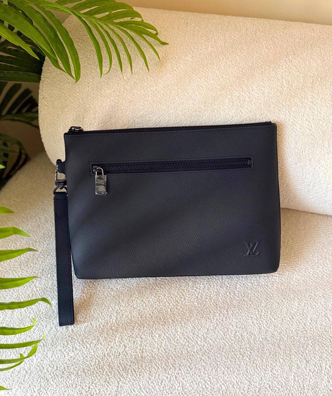 LV - Chanel 
Super Master Stock
    
             🍂 💛 🩷🍂
For Price 👇 WhatsApp✅
0568585901 
0507557372
0552275751 Owner Zain 👌

Zain246
♥️♥️♥️