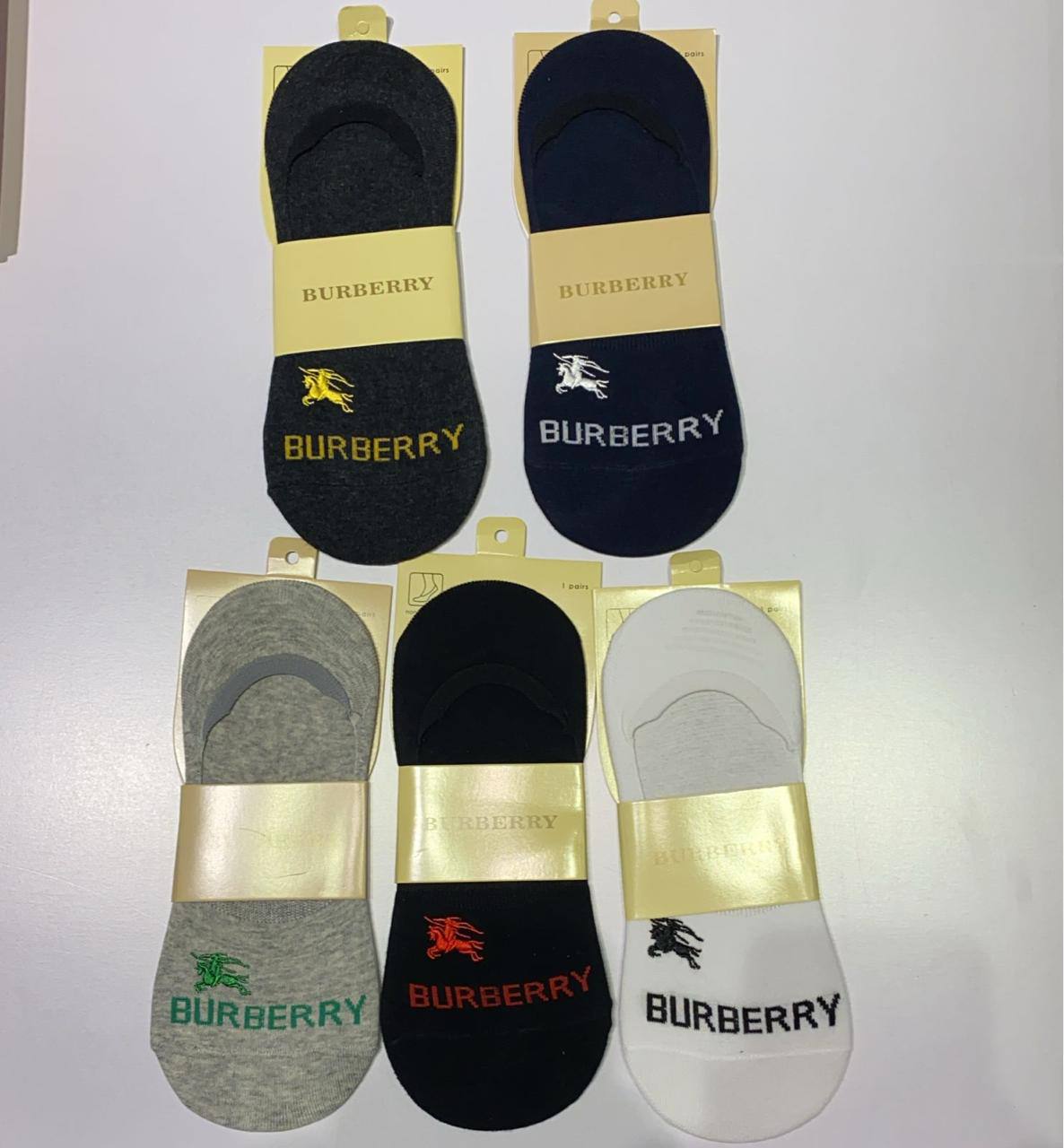 big offer men and women 
Socks
For 12 pic 
55 dhs✅

Zain161
♥️♥️♥️
