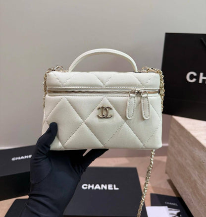 Master 🌺🌺 Bags 
New Stock Came Today
For Price 👇 WhatsApp✅
0568585901 
0507557372
0552275751 Owner Zain 👌

Zain134
♥️♥️♥️