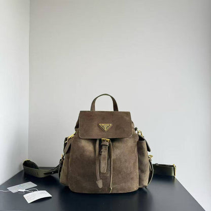 PRADA
 BACKPACK 
COPY ONE 
160 dhs✅

Zain39
♥️♥️♥️