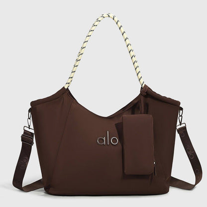 ALO Tote Hobo Bag
sʜᴏᴜʟᴅᴇʀ ᴄʀᴏssʙᴏᴅʏ
ᴢɪᴘᴘᴇʀ ᴛʏᴘᴇ
ғᴀʙʀɪᴄ ᴍᴀᴛᴇʀɪᴀʟ
ᴡɪᴛʜ ᴛʀɪᴍ ʟᴏɴɢ sᴛʀᴀᴘ
WITH WRISLET ZIP
sɪᴢᴇ : 50 cm

75 dhs✅

Zain31
♥️♥️♥️