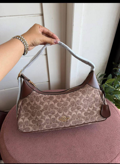 Coach
Master ❣️❣️❣️
For Price 👇 WTSP Text Zain 0568585901

Zain248
♥️♥️♥️