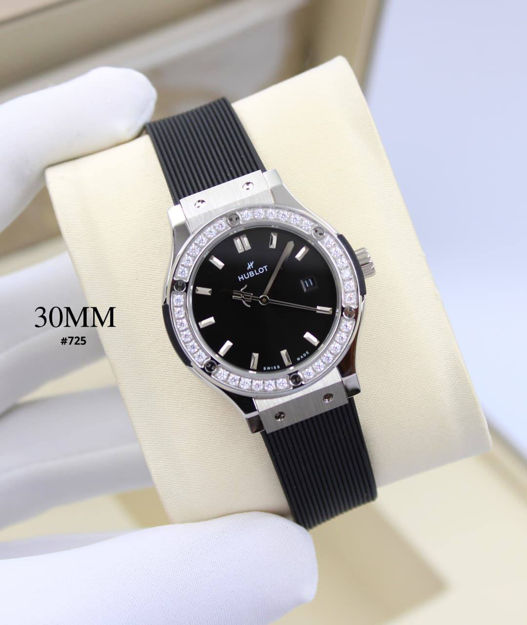 HUBLOT WOMEN SEMI MASTER QUALITY 30MM

*( BATTERY )*

330 dhs🇦🇪🇦🇪

Zain58
♥️♥️♥️