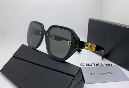 Sunglasses
Dior - Cartier 
Super master 
180 dhs🪙🌺

Zain126
♥️♥️♥️