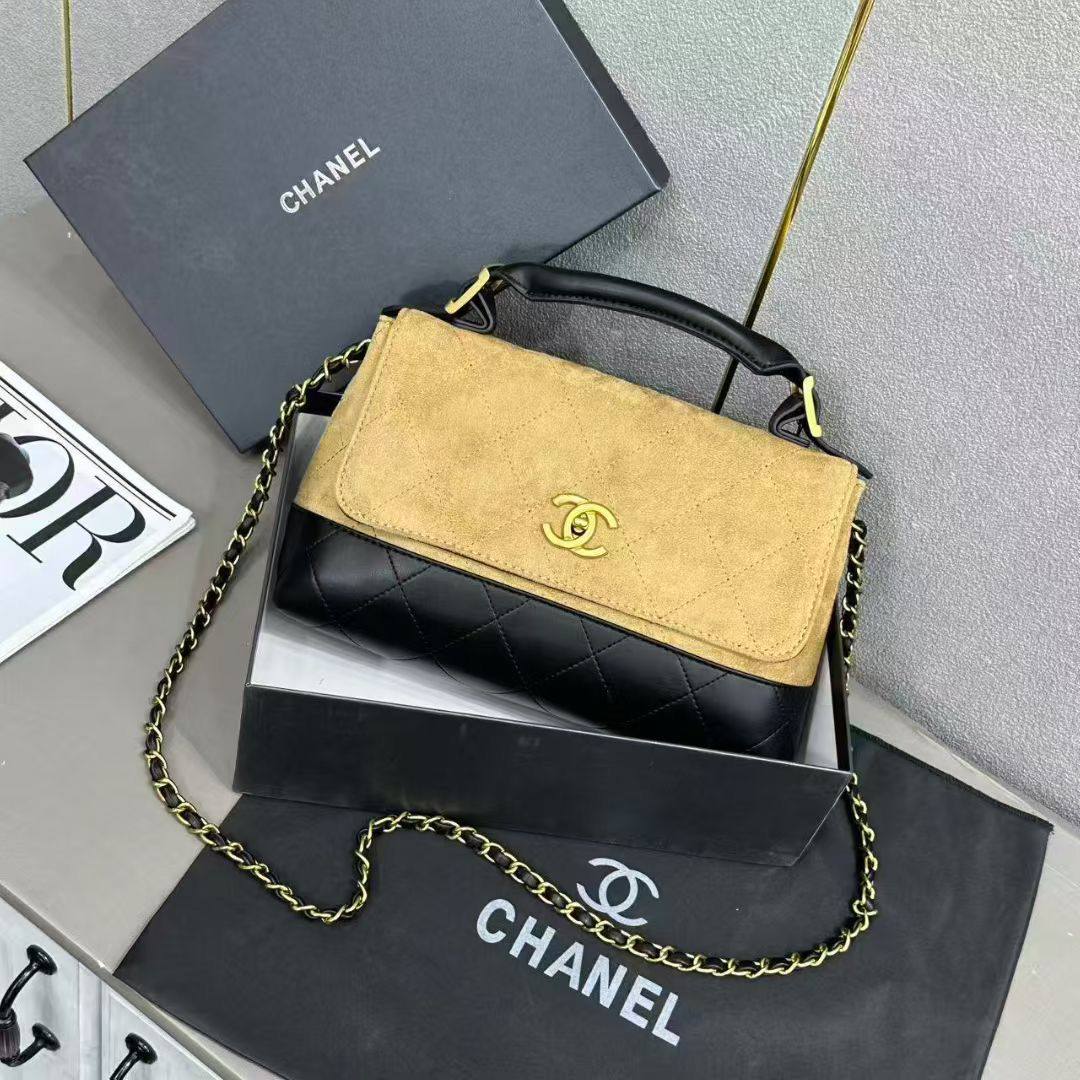 Chanel
95 dhs💓

Zain129
♥️♥️♥️