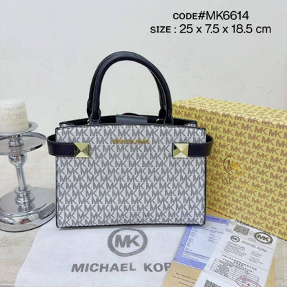 MK
ᴛᴏᴘ ʜᴀɴᴅʟᴇ ʙᴀɢ
ɢᴏʟᴅ ʜᴀᴅᴡᴀʀᴇ
ᴡɪᴛʜ ʟᴏɴɢ ʙᴇʟᴛ sᴛʀᴀᴘ
sɪᴢᴇ : 25 cm
ᴡɪᴛʜ BOX
🎁🎁🎁

75 dhs🪙🌨️

Zain31
♥️♥️♥️