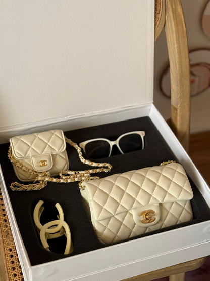 New Collection✨✨✨
CHANEL
20cm
440 dhs✅
*FULL SET(GIFT BOX)😍😍*
*MASTER QUALITY*
With box

Zain167
❣️❣️❣️