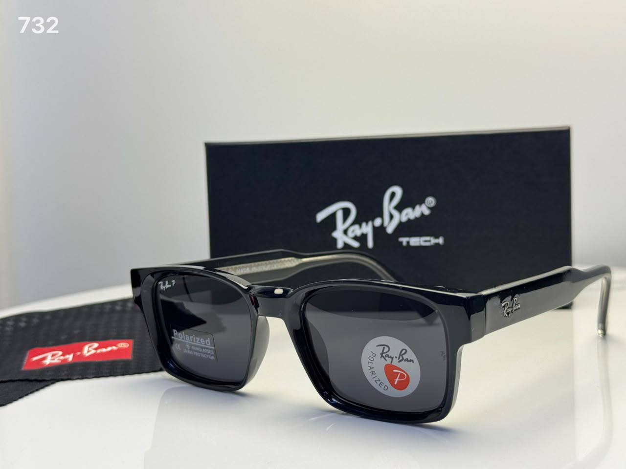 Ray Ban
60 dhs💛

Zain182
♥️♥️♥️
