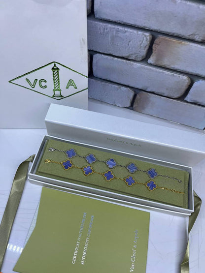 vCA
Bracelet’s
Master quality 🍃
55 dhs🪙🌨️

Zain263
♥️♥️♥️
