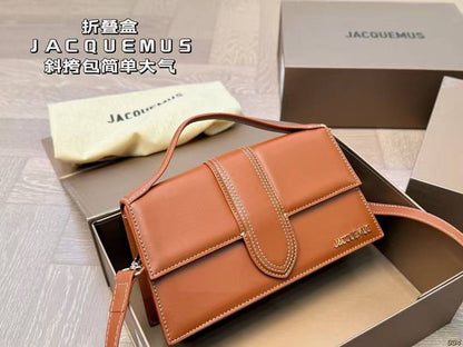 Jacquemus
Master✅✅
260 dhs🇦🇪🇦🇪

Zain141
♥️♥️♥️