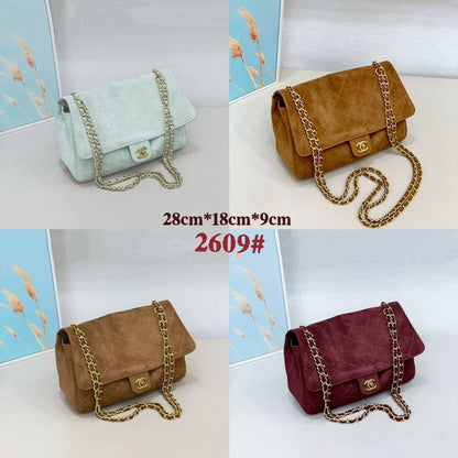 CHANEL 
COPY ONE 
180 dhs🇦🇪🇦🇪

Zain39
♥️♥️♥️