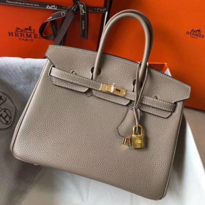 Hermes
115 dhs🪙🌨️

Zain12
♥️♥️♥️