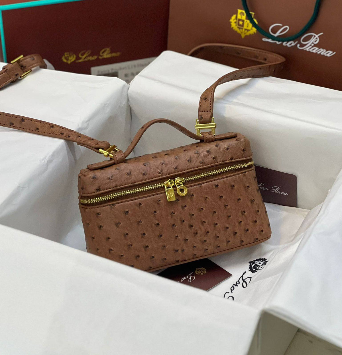 Loro Piano 

Good Quality 

230 dhs🇦🇪🇦🇪

Zain131
♥️♥️♥️