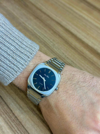 Louis Hilano watch 
for men good quality 
260 dhs❣️

Zain59
♥️♥️♥️