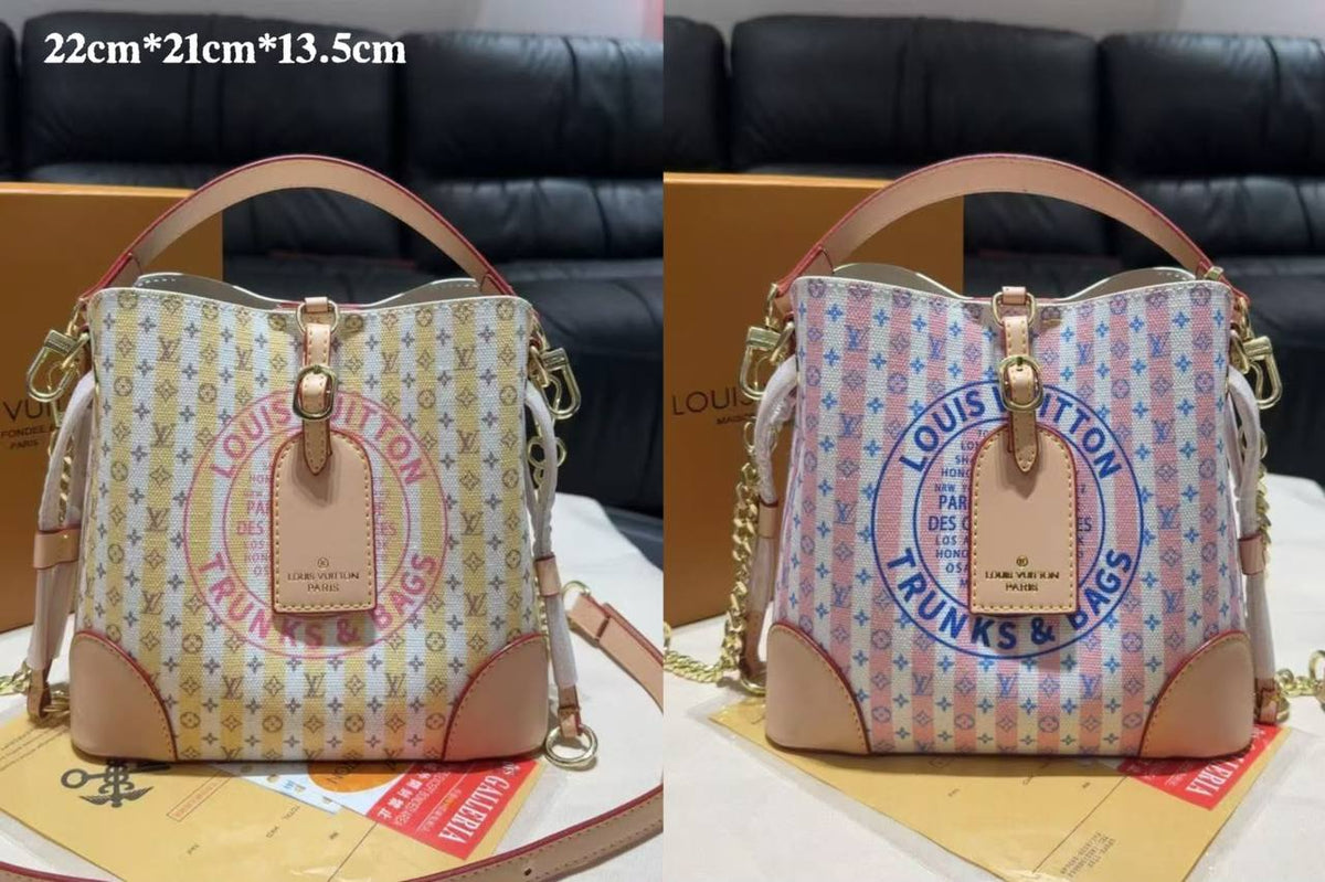 LV

NEW CAME 

HIGH QUALITY 
WITH BOX 
130 dhs🇦🇪🇦🇪

Zain39
♥️♥️♥️