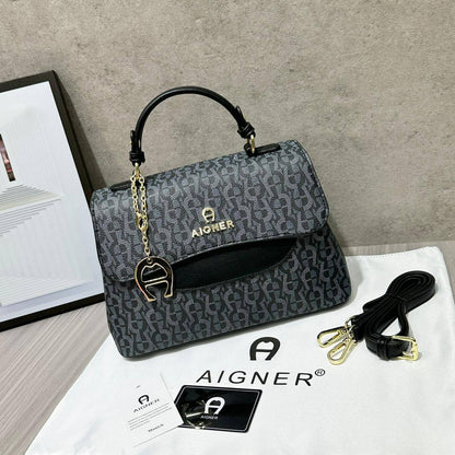 AIGNER NEW CAME GOOD QUALITY 
105 dhs🇦🇪🇦🇪

Zain39
♥️♥️♥️