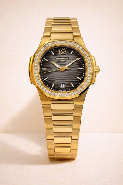 Patek Philippe 
watch for ladies good quality 
260 dhs✅
❤️ (size 31mm)

Zain59
♥️♥️♥️