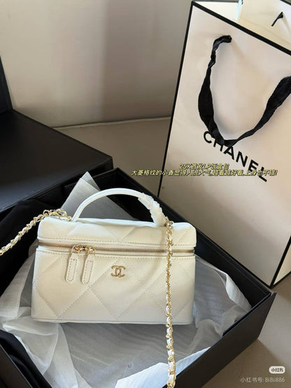 Chanel Master
260 dhs🌺

Zain10
♥️♥️♥️