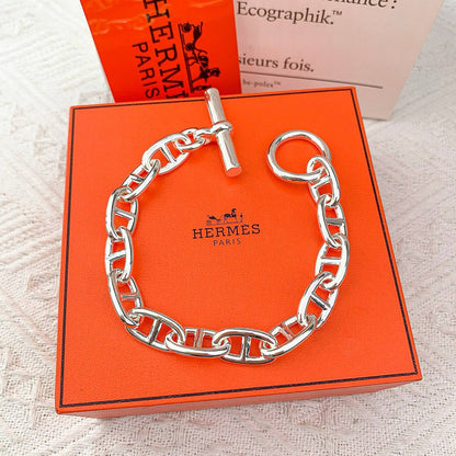 HERMES MASTER
SET 💫✨
NECKLACE BRACELET
925 SILVER🌟

340 dhs✅ WITH NORMAL BOX AND PAPER BAG🎁🛍️

360 dhs✅ WITH MASTER BOX AND PAPER BAG🎁🛍️

Zain89
♥️♥️♥️