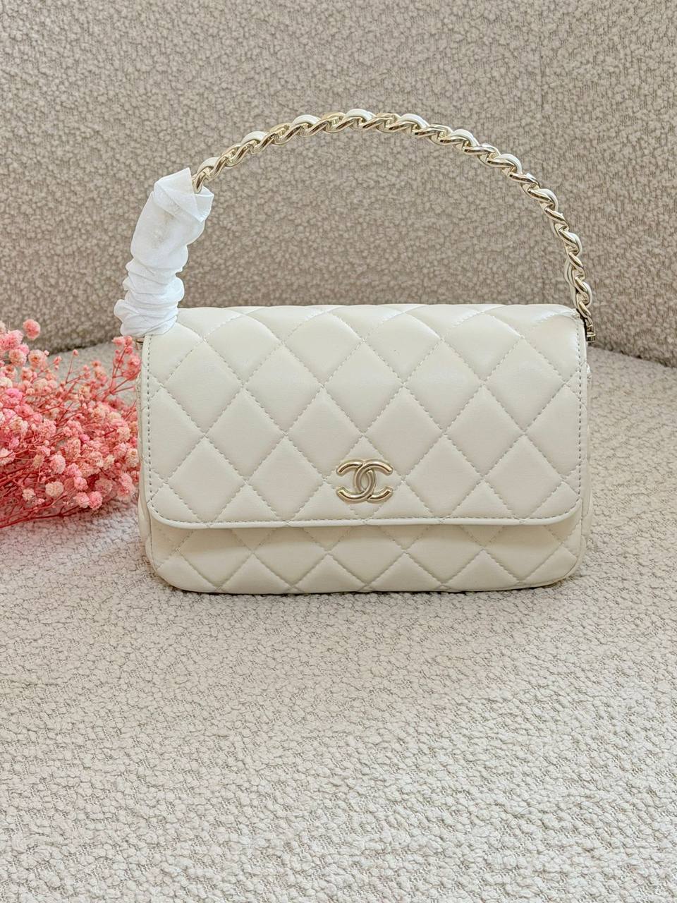 Chanel
Master
270 dhs✅

Zain134
♥️♥️♥️