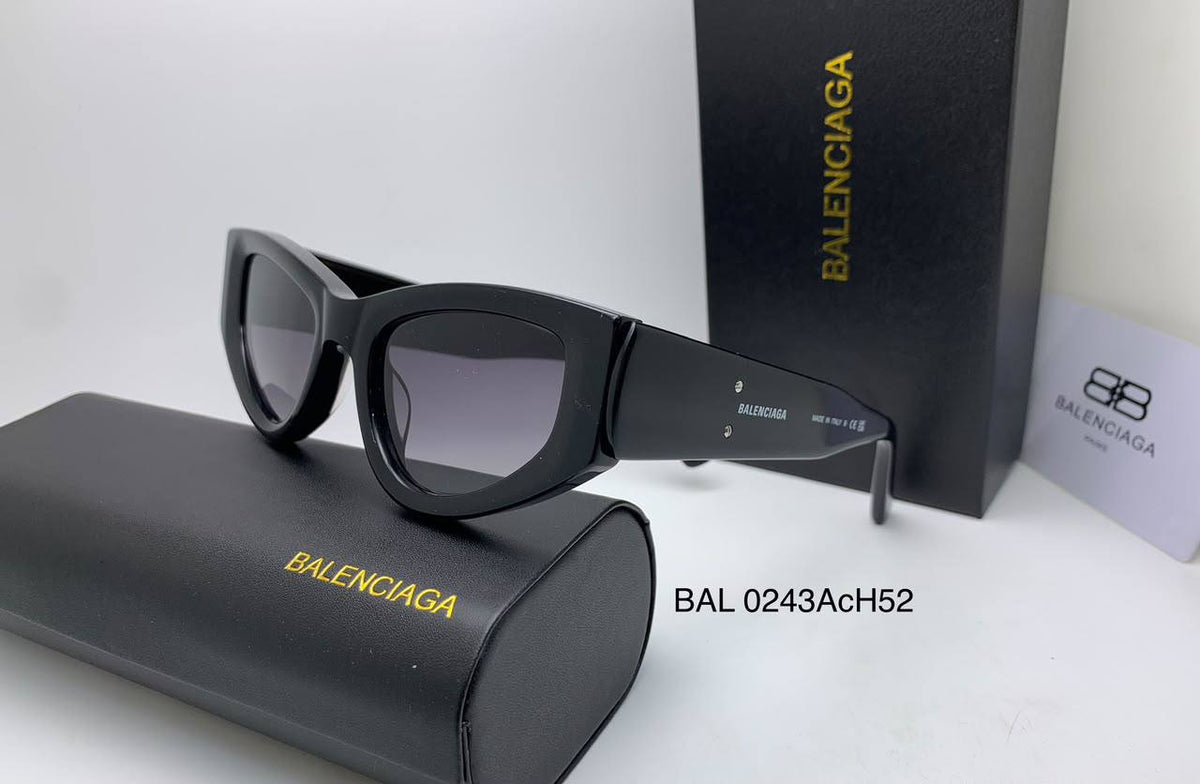 Ladies 
master quality 

sunglasses 
200 dhs🇦🇪🇦🇪

Zain126
♥️♥️♥️