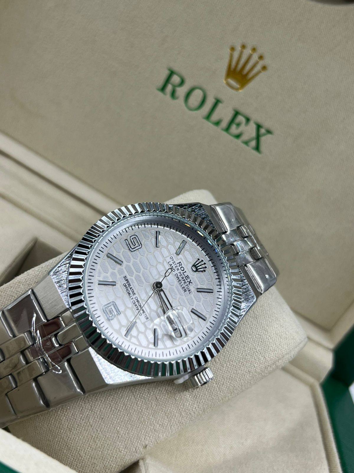 Rolex
80 dhs💓

Zain277
♥️♥️♥️