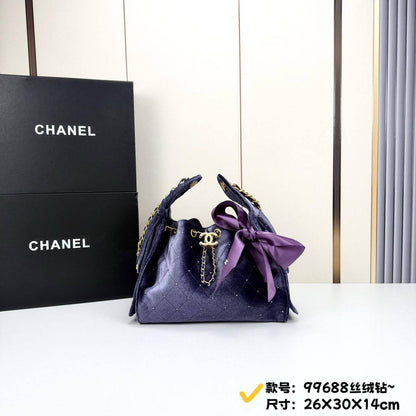 Chanel
Master
340 dhs✅
Very Good Master Quality

Zain297
♥️♥️♥️