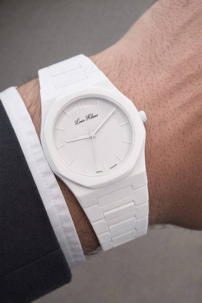 Louis Hilano watches for men good quality 

230 dhs💓

 with box and paper bag 🎁( POLYCARBON)

Zain59
♥️♥️♥️